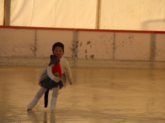 Spikeri ice skating