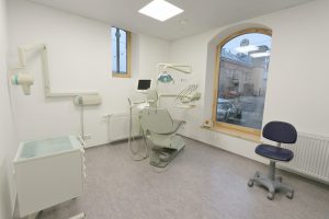 zobārstniecība klīnika Rīgā Spīķeru kvartālā