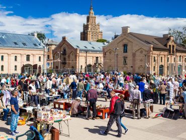 This Saturday the first Riga flea market of new season in Spikeri