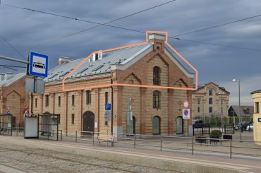Biroja telpas mansarda stāvā nomai 104.3 m2 – M10