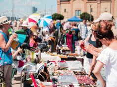 June Riga flea market in photos