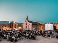 Brīvdabas kino vakarā Lika Besona starpgalaktiku piedzīvojumu filma “Valeriāns un tūkstoš planētu pilsēta”