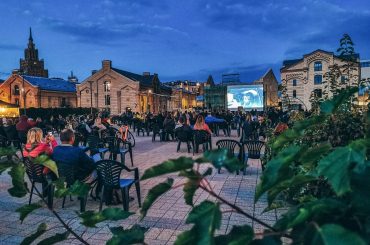 Šonedēļ Spīķeros noslēdzošais brīvdabas koncerts, pilsētsuņu fests un kino